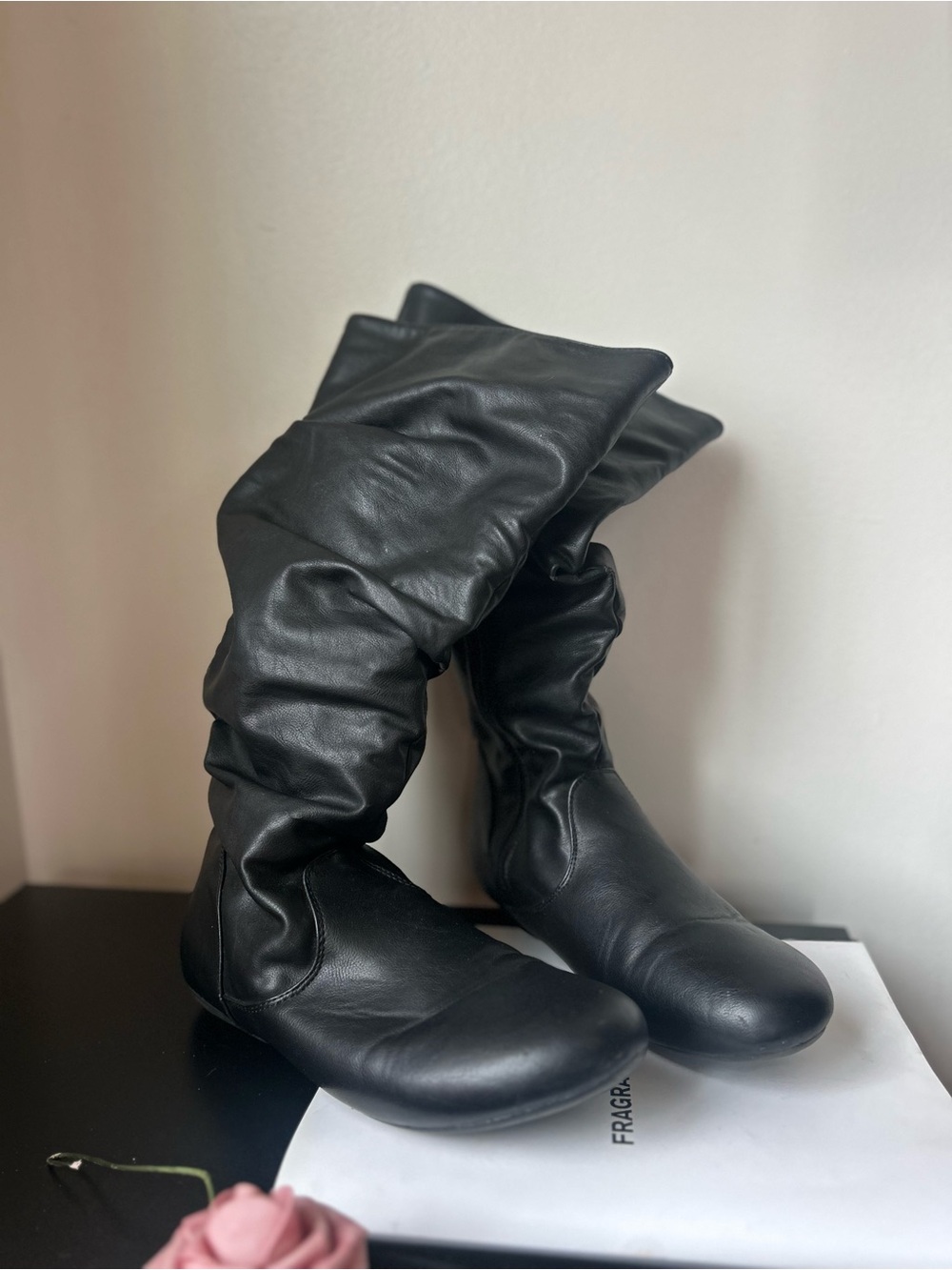 Hot cakes 11 Women’s Black Slouchy Leather Knee Boots
